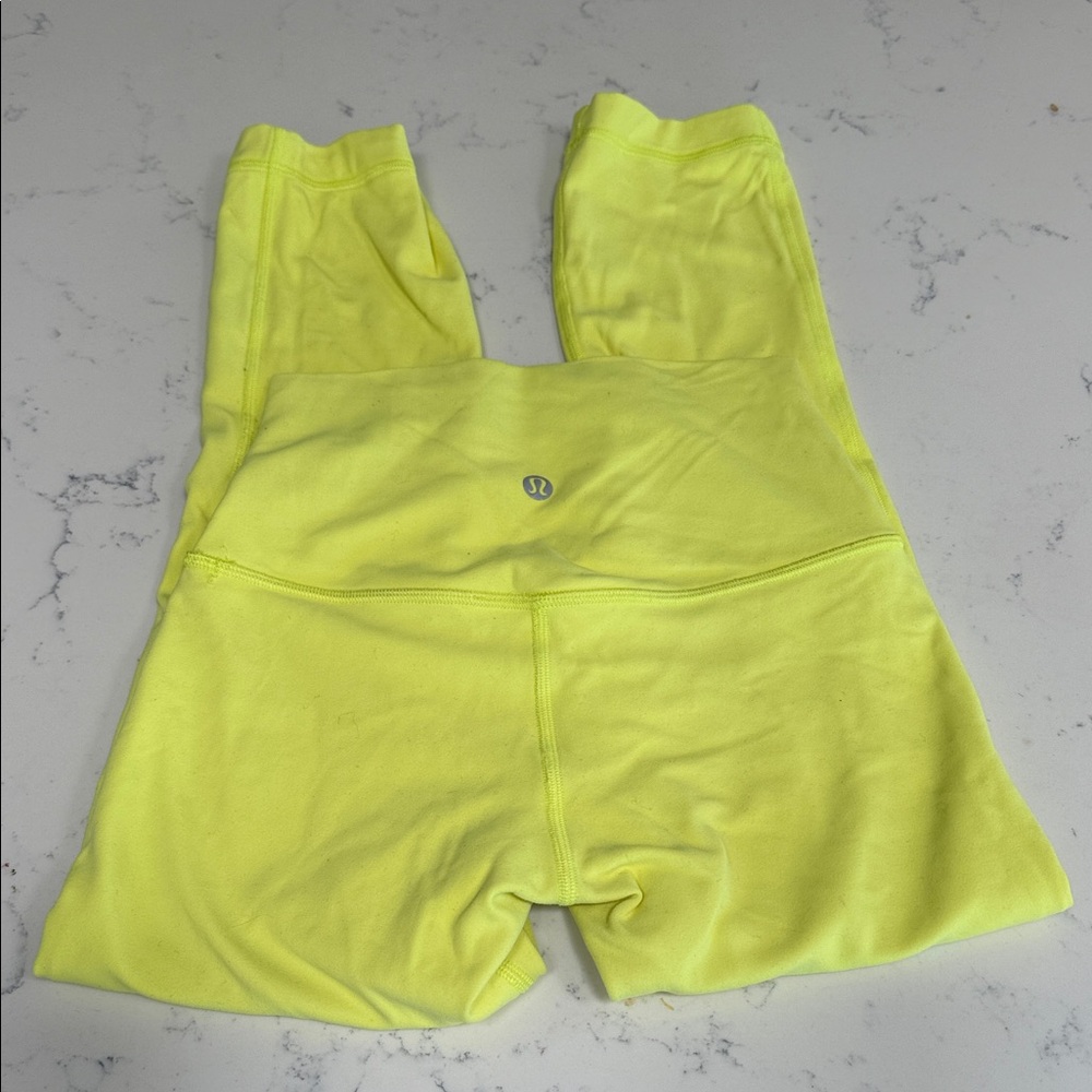 Lululemon Neon Yellow Leggings Cropped 20” inseam - 2